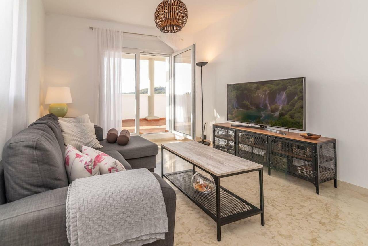 Recently Decorated 2Bdr Penthouse In Fuengirola Daire Dış mekan fotoğraf